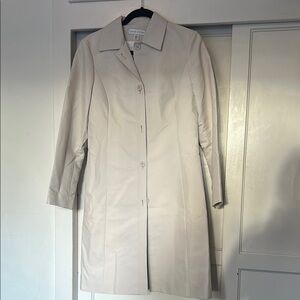 Casual Corner Classic Cream Trench Coat